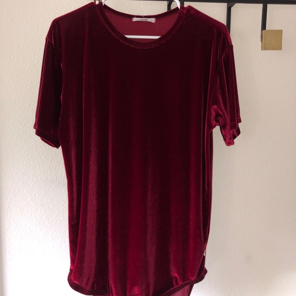 ASOS Red Velvet Longline T Shirt - Picture 1 of 3